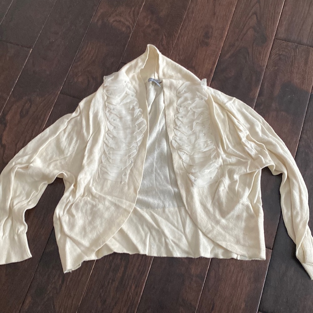 Charlotte Russe shrug